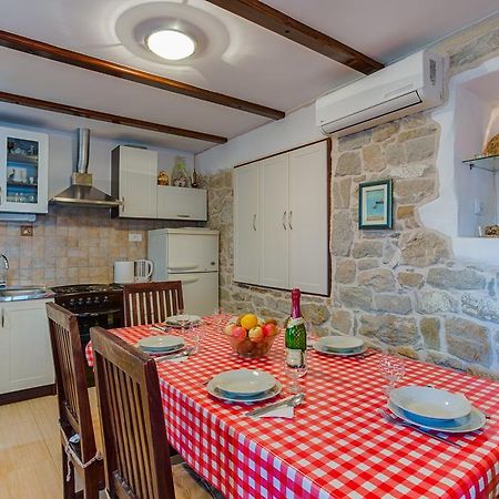 Tomo Apartment Σπλιτ Εξωτερικό φωτογραφία